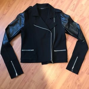Like New Women’s Abbot Main Black Moto Jacket